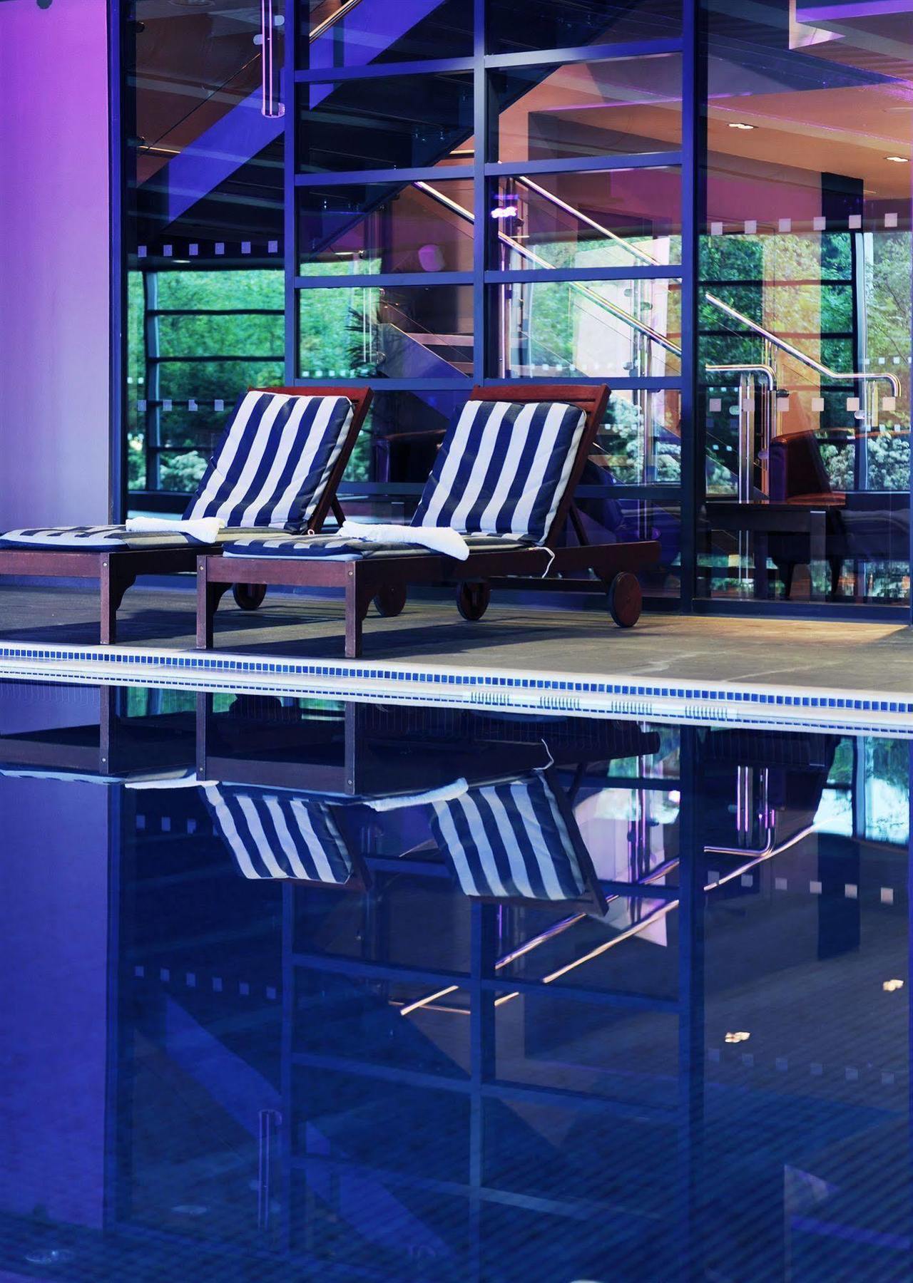 Village Hotel Solihull Exterior photo